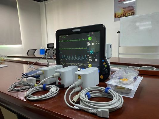15 นิ้ว มัลติพารามิเตอร์ โมดูเลอร์ มอนิเตอร์ผู้ป่วย Anti ESU Anti Defibrillator