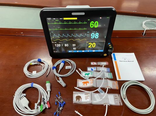 การผ่าตัดตรวจจับการเต้นของหัวใจ การใช้อัตวแพทย์ 15 นิ้ว ด้วย ECG NIBP SPO2
