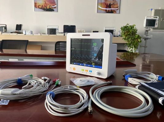 8.4 นิ้ว TFT LCD Screen Portable Vital Signs Monitor สําหรับ SPO2 NIBP Temp อีเคจ EtCO2