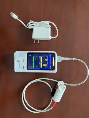 3.5 นิ้ว TFT LCD มือถือ Pulse Oximeter สําหรับการติดตาม EtCO2 และ SPO2