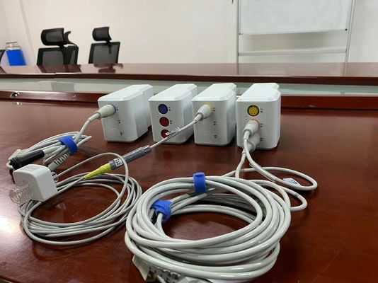 มัลติพารามิเตอร์ ICU Heart Monitor เครื่องตรวจสุขภาพในโรงพยาบาล พร้อมจอ 15 นิ้ว