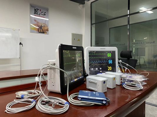 มัลติพารามิเตอร์ ICU Heart Monitor เครื่องตรวจสุขภาพในโรงพยาบาล พร้อมจอ 15 นิ้ว