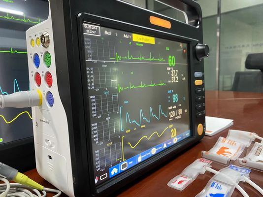 ECG NIBP SPO2 วัตกรรมแพทย์ Multiparameter มอนิเตอร์พกพาสําหรับผู้ป่วยสัตว์
