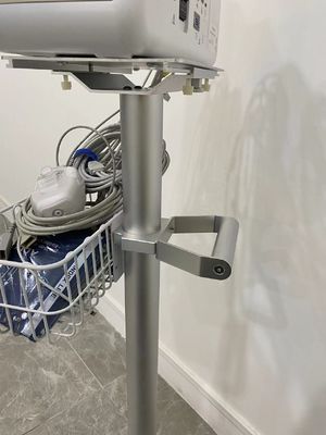 มัลติพารามิเตอร์ โมเนอร์การแพทย์ Trolley มือถือพกพาที่แข็งแรง