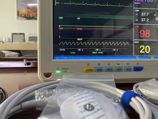 12 &quot; TFT LCD Heartbeat Monitor เครื่องปิด สีขาว SKD OEM รับ
