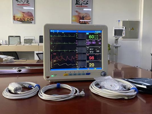 มอนิเตอร์ผู้ป่วยหลายปารามิเตอร์พกพาที่มี ECG SPO2 NIBP และการวัดความร้อน