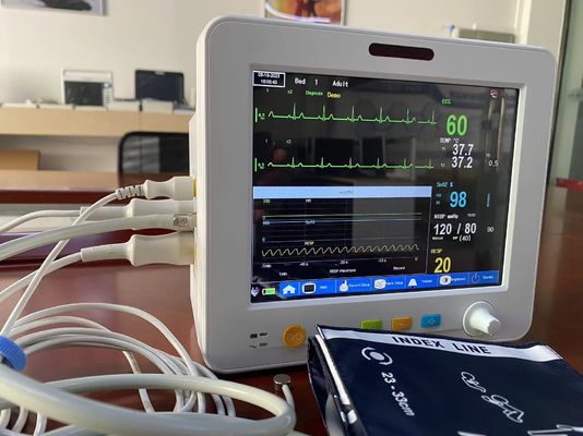เครื่องตรวจสอบผู้ป่วยแบบพกพาขนาดเบา 8.4 นิ้ว เครื่องตรวจสอบ ECG SPO2 NIBP