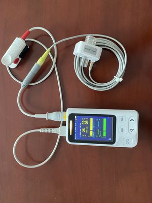 3.5 นิ้ว TFT LCD เครื่องมือถือ Capnography สําหรับผู้ใหญ่ / เด็ก / ทารก